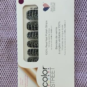 Color Street Hiss And Make Up